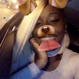 Meet your Posher, Kaymiah